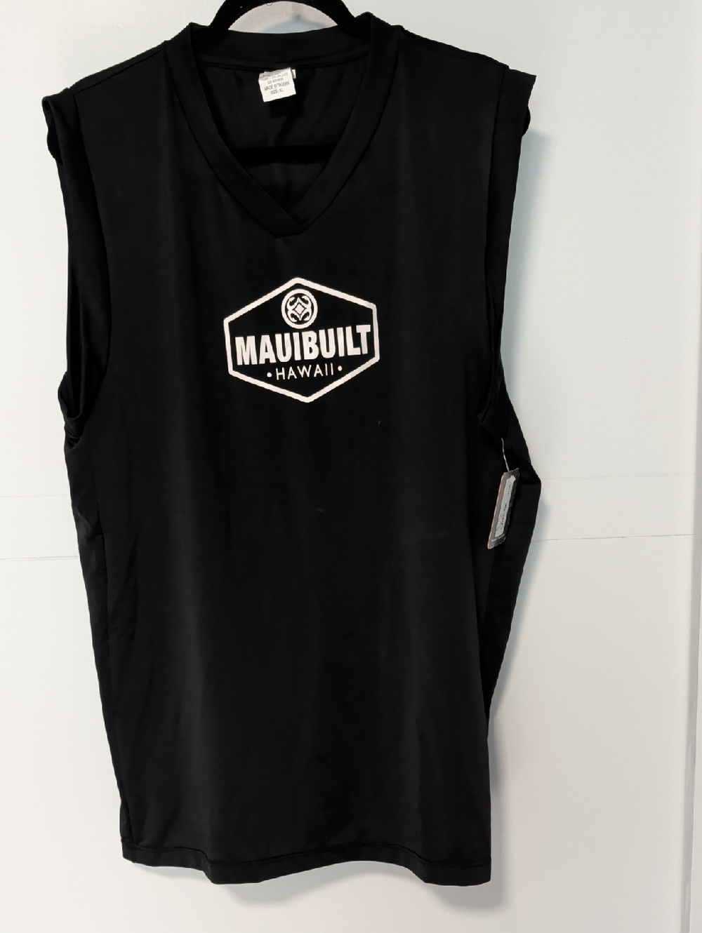 MauiBuilt Men's Black Rash Guard